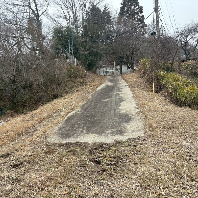 釣り場の入り口への通路